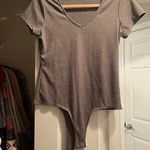 Gray ribbed short sleeved bodysuit